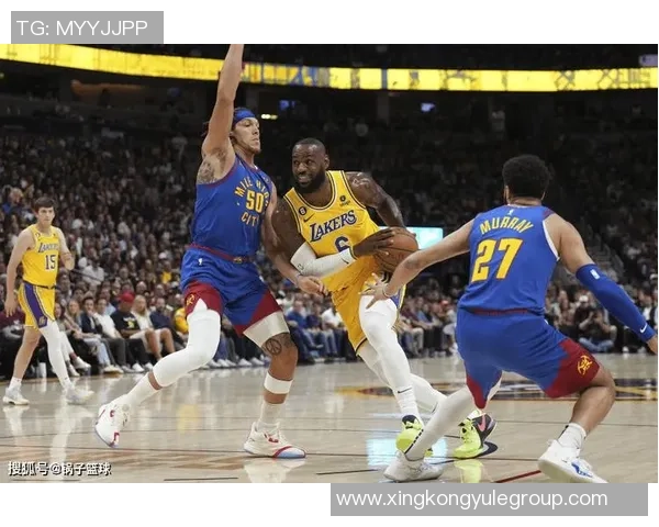 里夫斯谈轮换不足的挑战强调全队拼尽全力应对困难局面